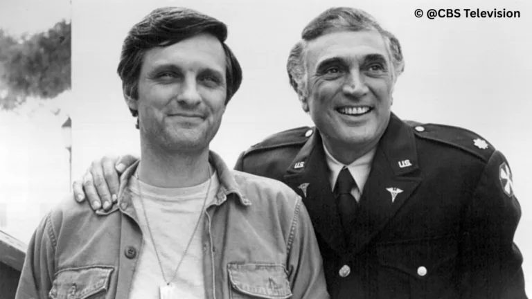 Alan Alda slaví 90 let Legendární Hawkeye z M.A.S.H. prozradil recept na manželství, které trvá neuvěřitelných 68 let